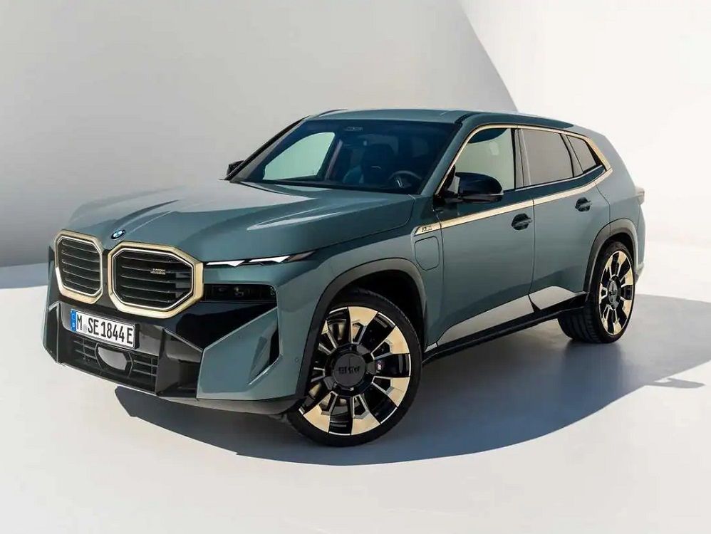 BMW XM
